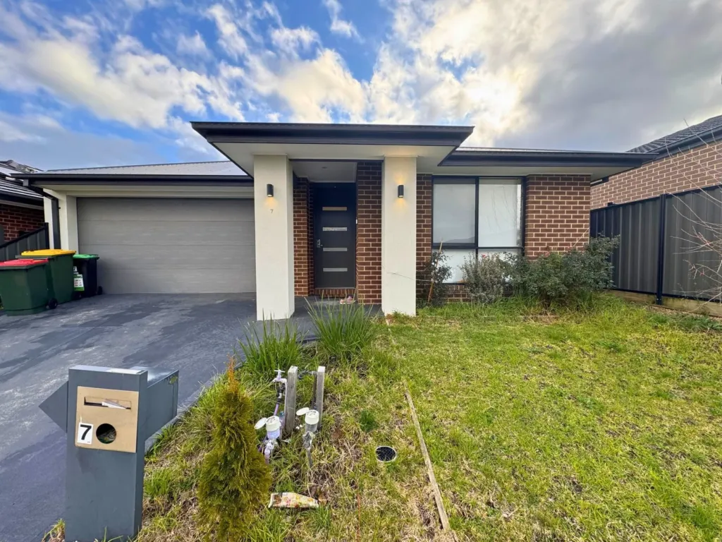 7 Erasmus Avenue, Craigieburn – property photo