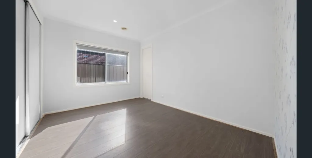 63 Fitzpatrick Circuit, Kalkallo – property photo 3