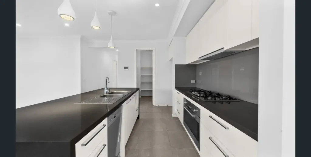 63 Fitzpatrick Circuit, Kalkallo – property photo 13