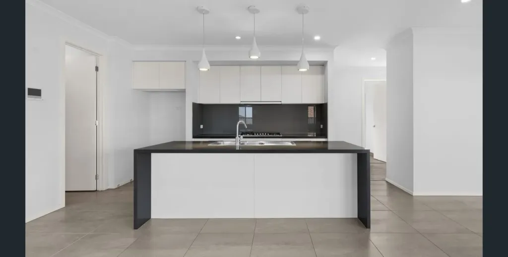 63 Fitzpatrick Circuit, Kalkallo – property photo 12
